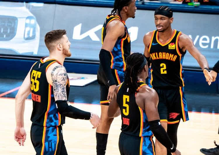 凯尔特人一波三折，战绩一落千丈的简单介绍