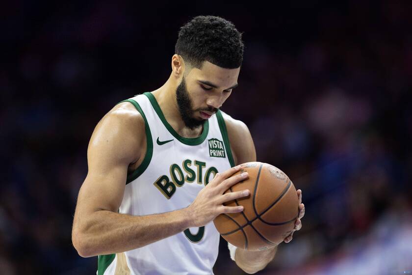 塔图姆惊艳全场，险胜助攻爆棚，猛龙逆转取胜！