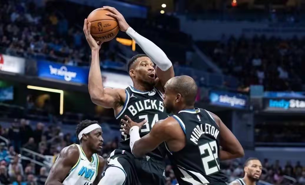 字母哥三巨头联手,公牛得分突破,险胜冲击季后赛! 字母哥三巨头联手,公牛得分突破,险胜冲击季后赛!